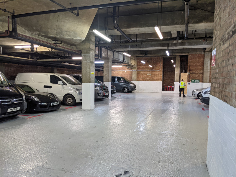 London EC3N 4AB - Image 1